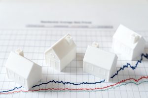 Average housing prices reached €1,984m² in December