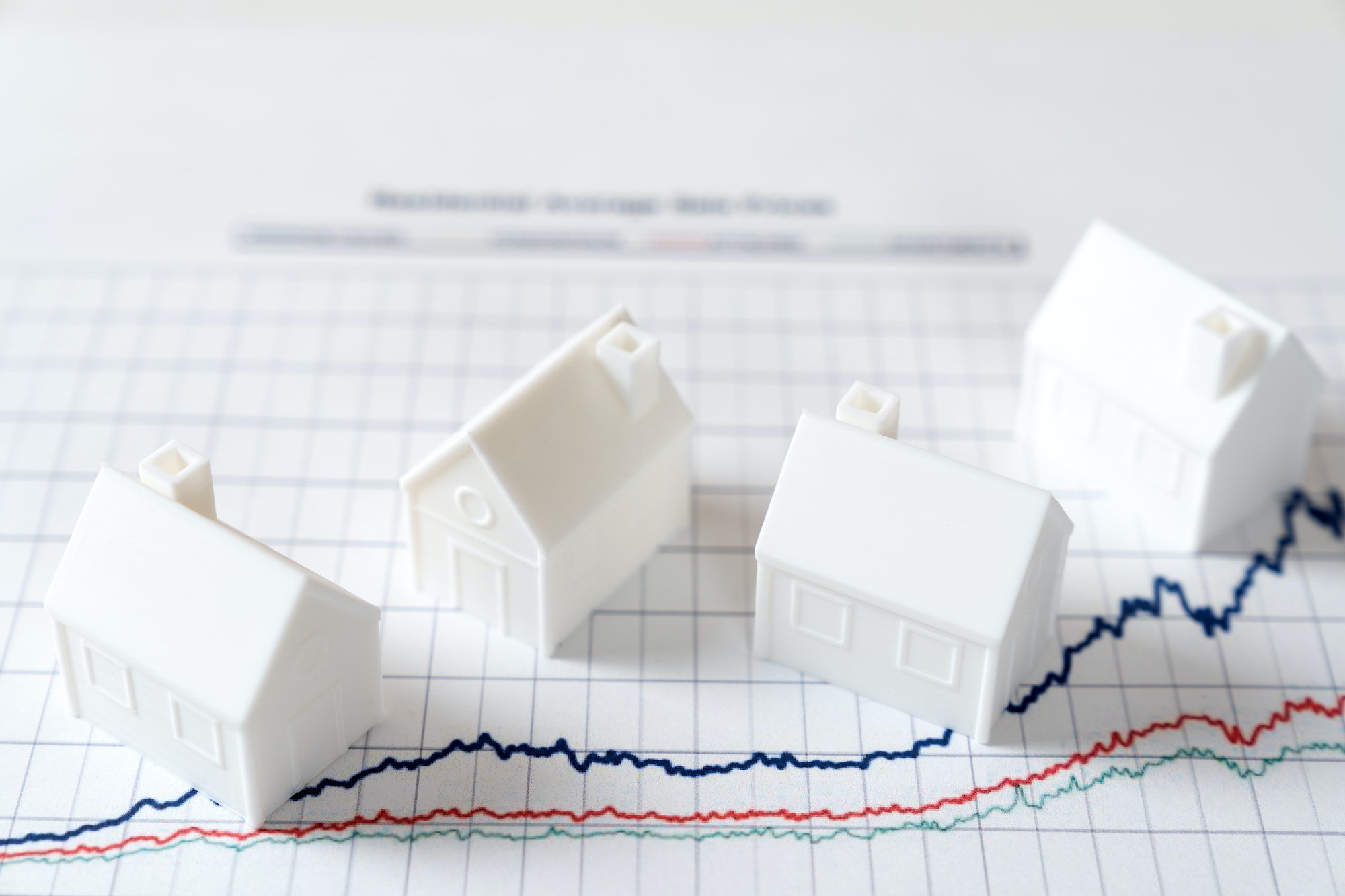 Average property prices reached €1,984 in December