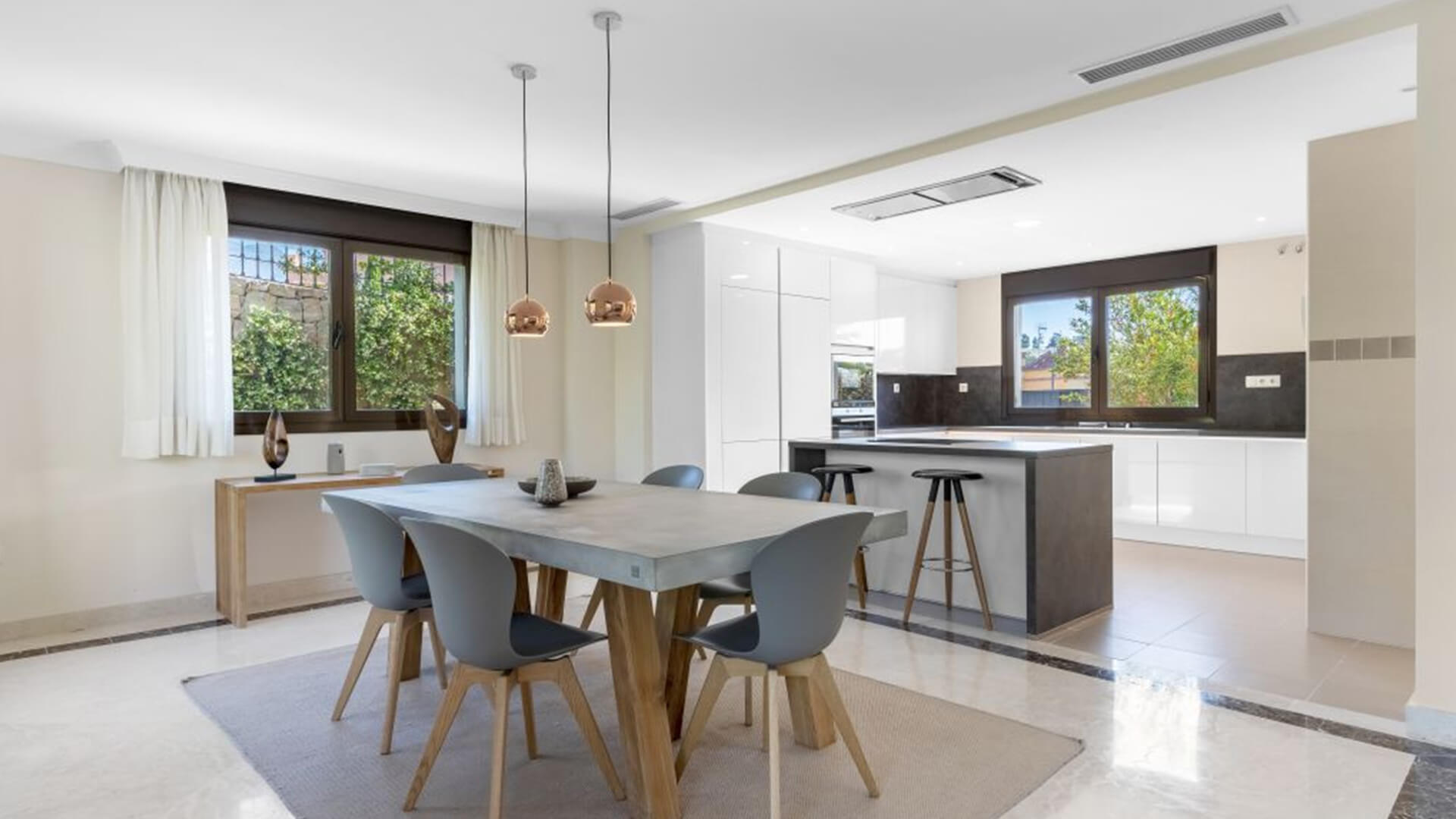 Azata Golf Villas - Villa For Sale - Estepona