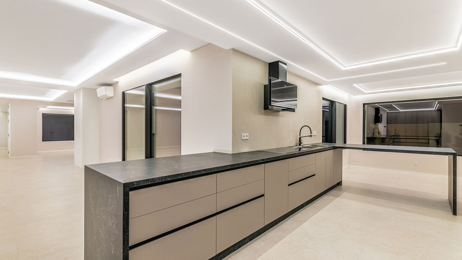 Villa Encanto - Villa Zu verkaufen - Guadalmina