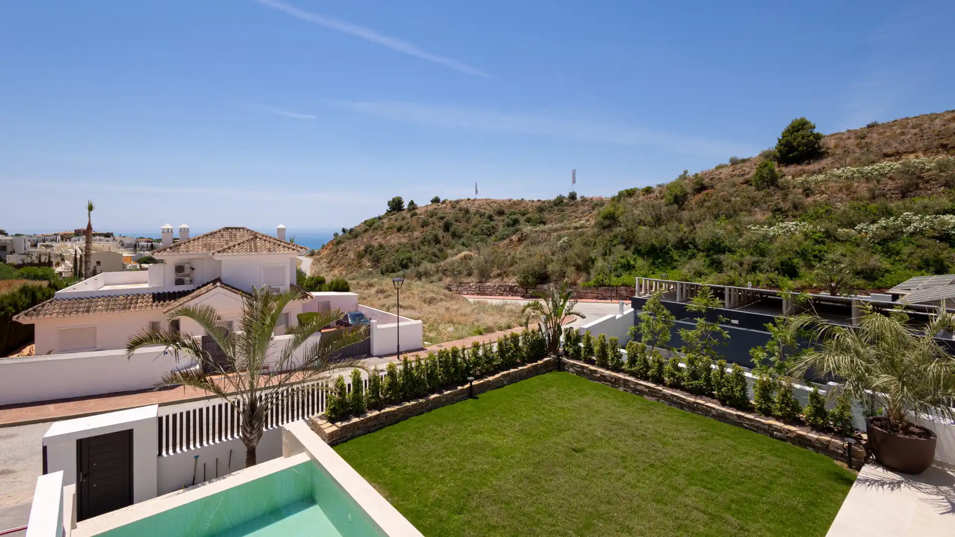 Higueron Hills Collection